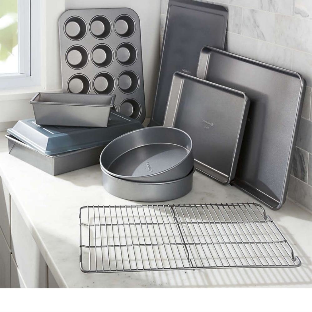 Calphalon ® 10-Piece Non-Stick Bakeware Set